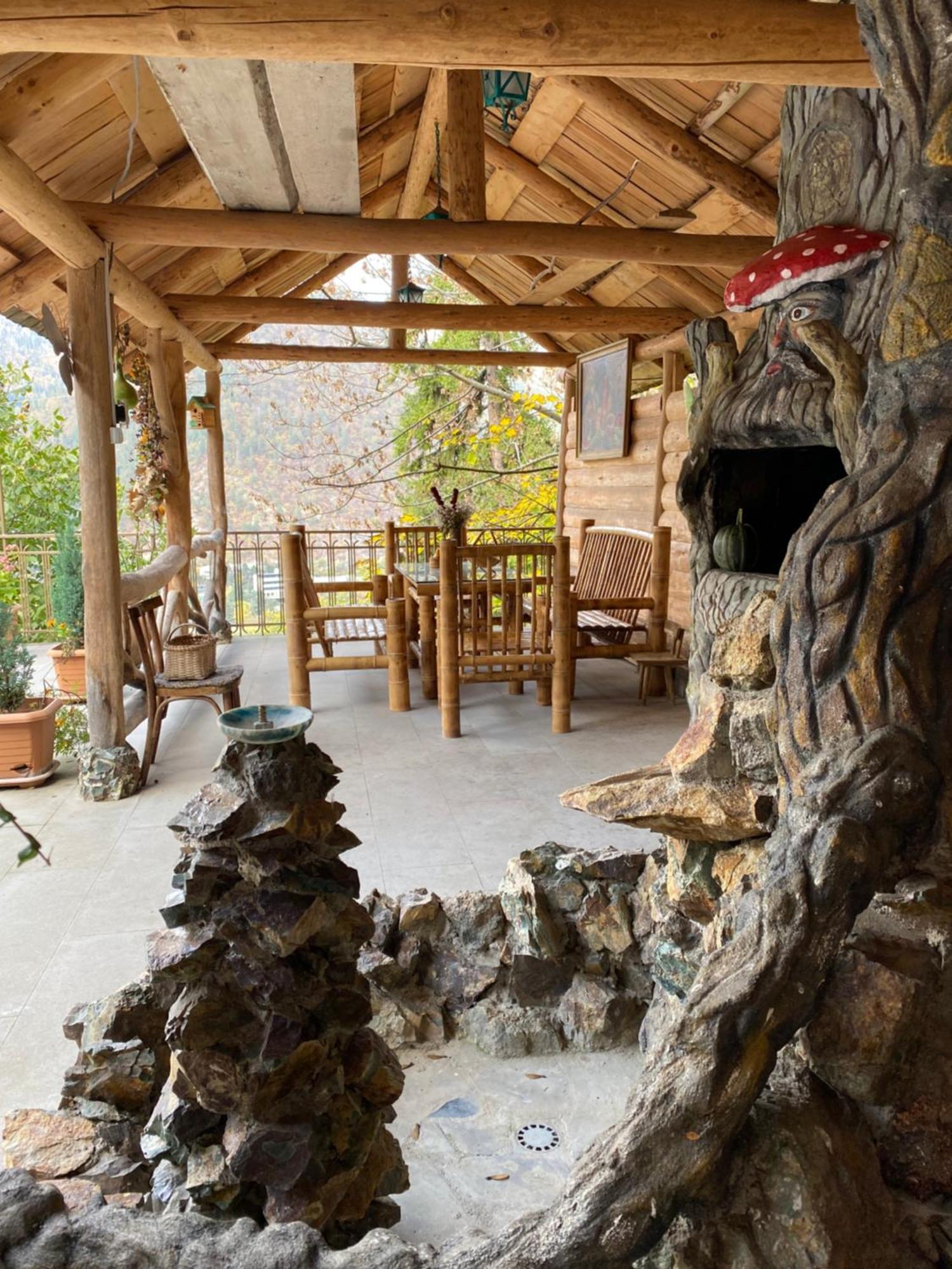 Anano'S Guesthouse Borjomi Ngoại thất bức ảnh